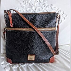 Dooney & Bourke Black Pebble Grain Leather Handbag Contrasting Brown Accent